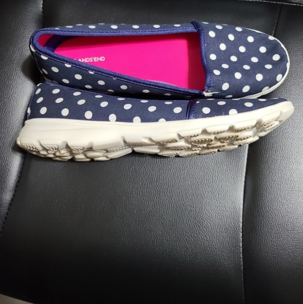 Lands' End slip on shoes - Picture 2 of 6